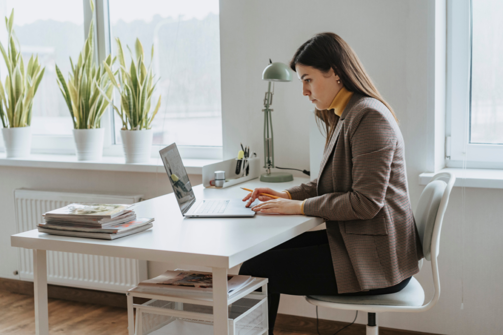 maîtriser Word, apprendre à maîtriser Word, comment maîtriser Word, astuces pour maîtriser Word, formation pour maîtriser Word, maîtriser Word rapidement, maîtriser Word facilement, maîtriser Word en ligne, maîtriser Word gratuitement, maîtriser Word en autodidacte, maîtriser Word pour les débutants, maîtriser Word niveau avancé, maîtriser Word bureautique, maîtriser Word et Excel, maîtriser Word et PowerPoint, maîtriser Word et Google Docs, maîtriser Word et gestion des documents, maîtriser Word et mise en page, maîtriser Word et mise en forme, maîtriser Word et numérotation des pages, maîtriser Word et sommaire automatique, maîtriser Word et gestion des tableaux, maîtriser Word et insertion d’images, maîtriser Word et gestion des marges, maîtriser Word et en-têtes et pieds de page, maîtriser Word et raccourcis clavier, maîtriser Word et fusion et publipostage, maîtriser Word et notes de bas de page, maîtriser Word et références croisées, maîtriser Word et correction automatique, maîtriser Word et protection des documents, maîtriser Word et mise en évidence du texte, maîtriser Word et gestion des commentaires, maîtriser Word et suivi des modifications, maîtriser Word et mise en surbrillance, maîtriser Word et conversion en PDF, maîtriser Word et impression, maîtriser Word et collaboration en ligne, maîtriser Word et travail collaboratif, maîtriser Word et intégration avec Outlook, maîtriser Word et intégration avec OneDrive, maîtriser Word et compatibilité avec d’autres logiciels, maîtriser Word et automatisation des tâches, maîtriser Word et gestion des colonnes, maîtriser Word et personnalisation des bordures, maîtriser Word et structuration des documents longs, maîtriser Word et gestion des chapitres, maîtriser Word et gestion des titres, maîtriser Word et création de CV, maîtriser Word et rédaction académique, maîtriser Word et création de rapports, maîtriser Word et mise en page de livre, maîtriser Word et mise en page de thèse, maîtriser Word et gestion de projet, maîtriser Word et affichage en mode lecture, maîtriser Word et ergonomie des documents, maîtriser Word et optimisation pour impression, maîtriser Word et organisation des fichiers, maîtriser Word et archivage numérique, maîtriser Word et structuration de bibliographie, maîtriser Word et rédaction administrative, maîtriser Word et documentation professionnelle, maîtriser Word et gestion des documents officiels, maîtriser Word et astuces de productivité, maîtriser Word et structuration des emails, maîtriser Word et édition de documents collaboratifs, maîtriser Word et gestion des permissions, maîtriser Word et intégration avec d’autres outils bureautiques, maîtriser Word et optimisation de la rédaction, maîtriser Word et création de formulaires, maîtriser Word et indexation automatique, maîtriser Word et modèles prédéfinis, maîtriser Word et structuration des paragraphes, maîtriser Word et application des styles, maîtriser Word et gestion des espaces et tabulations, maîtriser Word et personnalisation avancée, maîtriser Word et gestion des polices, maîtriser Word et conversion de documents, maîtriser Word et exportation vers d’autres formats, maîtriser Word et collaboration en entreprise.